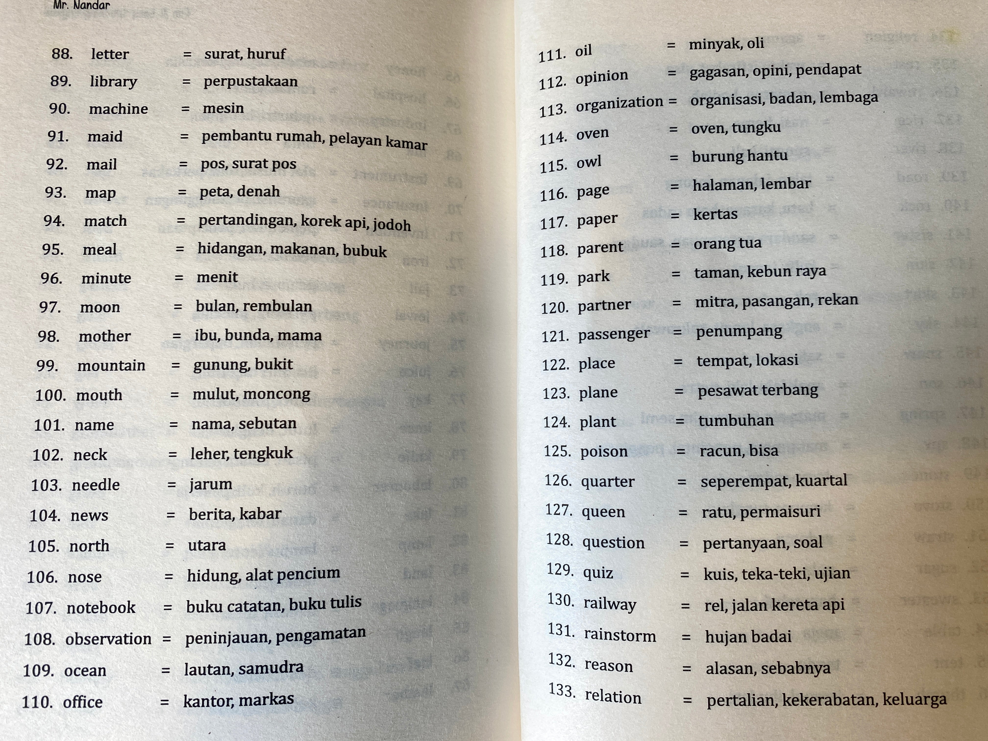 Learning Indonesian Guide Essential Book for Self-Learning Indonesian: 52 Everyday Indonesian Co ...